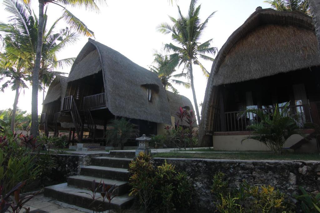 Secret Point Huts Hotell Lembongan Exteriör bild